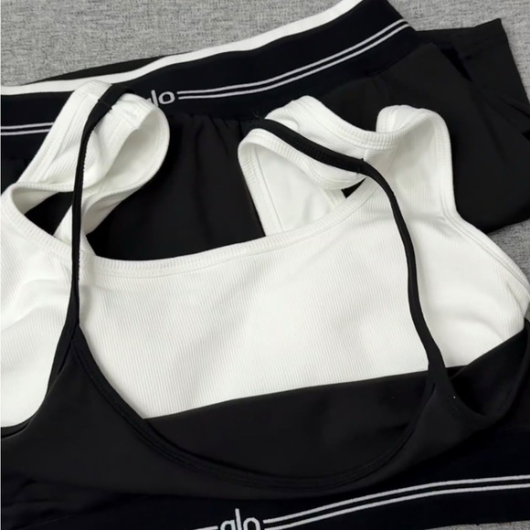 Alo Black and White Sports Bra and Skirt Set - Picture 2 of 4